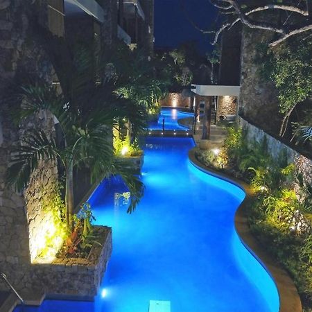 Luxury Aldea Zama 2Bed - 2Bat Apartment Private Terrace & Swim Up 툴룸 외부 사진